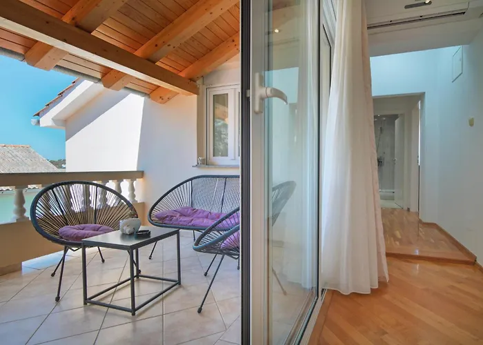 Appartement Olga-5 By Interhome Banjol